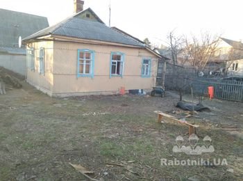 Демонтаж старого дома.