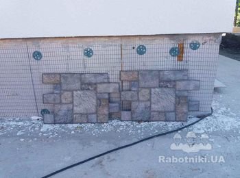 Облицовка цоколя, облицовка пола террасы