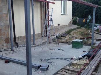 Замена поликарбоната на беседке.