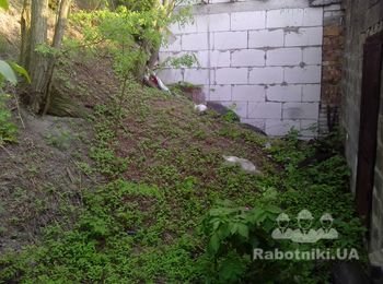 Копка грунта, под подушку, фундамент.