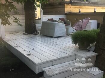Ремонт деревяной летней площадки