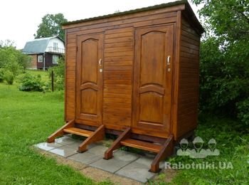 Плотник для строительства уличного туалета, душевой, хозблока