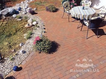 Укладка тротуарной плитки, клинкерный кирпич "Керамея"