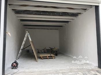Укладка плитки на пол гаража