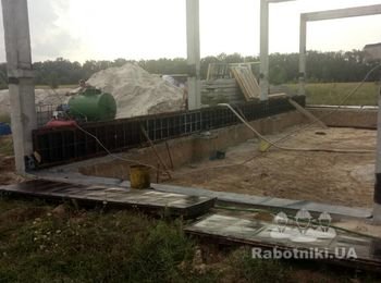 Заливка монолитного пенобетона (пеноблок) в скользящую опалубку