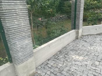 Облицовка цоколя забора