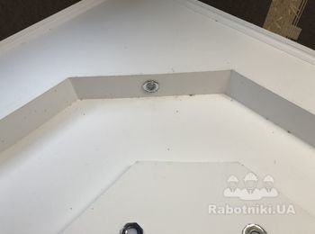 Перекраска потолков в комнатах