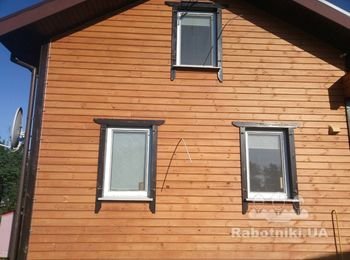Покраска деревянного фасада(имитация бруса)дома 150м2