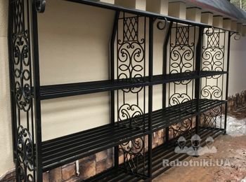 Сделать из металла дровяник и лавочки