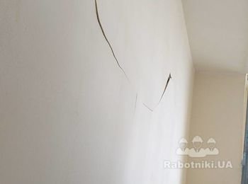 Ремонт стен на лест. площадках