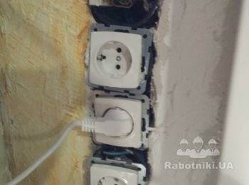 Подключение прожектора с датчиком движения и ремонт розеток