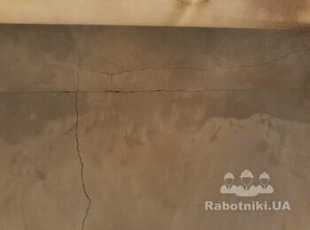 Выровнять полы под ламинат + ремонт стяжки