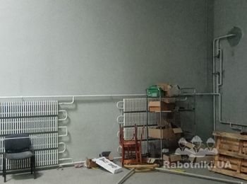 Покраска стен, потолков, полов. Производственные помещения.