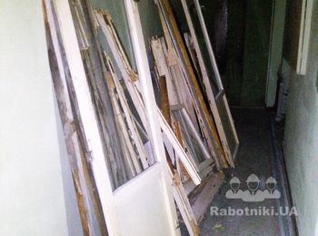Вывоз строительного мусора (остатки остекления балкона и балконн