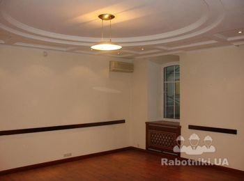 Змонтувати відбійні дошки на стіни (стінові панелі)