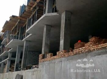 Кирпичная, черновая кладка. Нужны каменщики