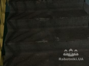 Ремонт ступенек на лестничной площадке