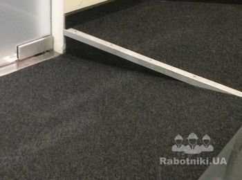 Необходимо сделать 2 деревянных пандуса