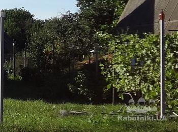 Требуется сварщик для сварки поперечен металлического забора