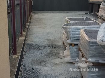 Укладка тротуарної плитки 200м2