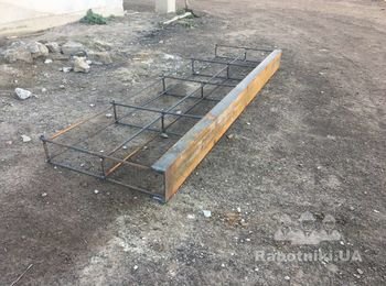 Металлическая закладная под откатные ворота