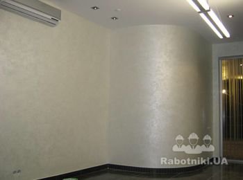 Декоративная покраска стен в комнате (40 м2) краской FEIDAL