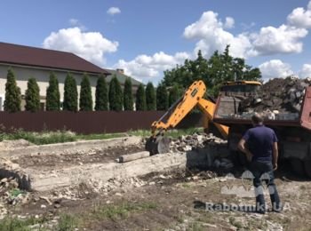 Демонтаж и вывоз фундамента