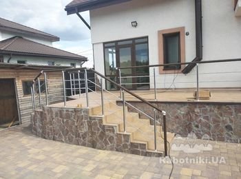 Установить модульные перила из алюминия