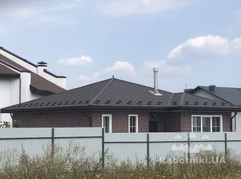 Монтаж 4х скатную кровли из металочерепицы под ключ