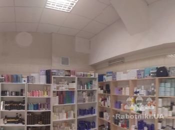 Покрасить стенку + выступы по периметру магазина