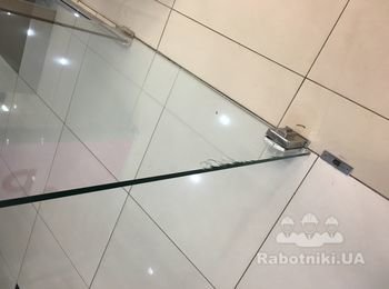 Замена раздивжных стеклянных дверей