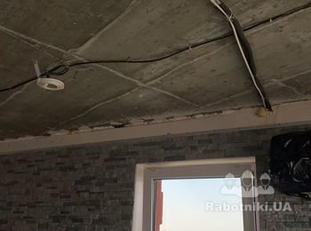 Покрыть бетон, герметизация комнат по потолку