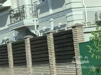 Устройство Забора из облицовачного кирпича.
