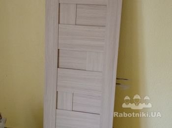 Установить межкомнатную дверь 1000 грн