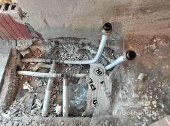 Заменить отводы труб отопления