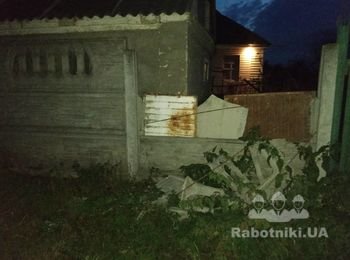 Ремонт забора (Витачов, возле Триполья)