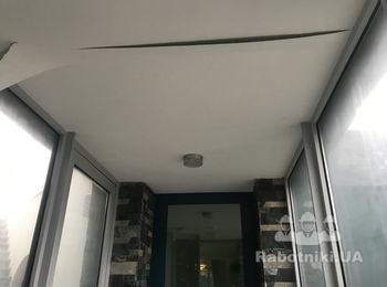 Монтаж натяжного потолка в коридоре
