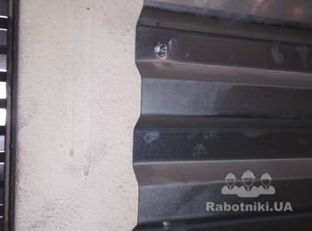 Разобрать профлист забора