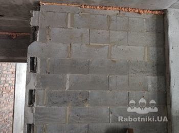 Каменьщик на шлакоблок малый объём