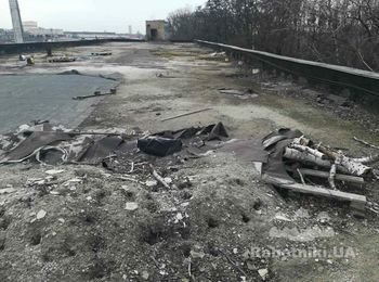 Подъем материала на крышу, уборка территории