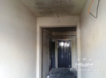 Шпаклевка стены и потолок коридоров с покраской