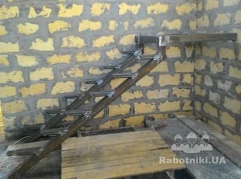 Сварочные работы по лестнице на Куреневке