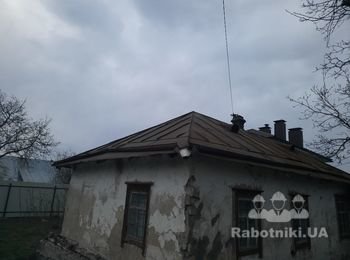 Поменять крышу в старой хате