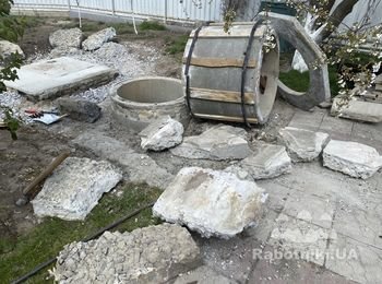 Демонтаж кольца колодца и вывоз мусора