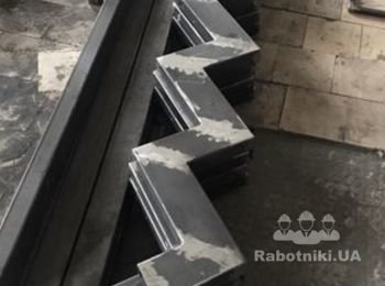 Металическая лестница