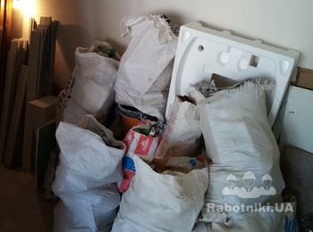Вывезти куб мусора с Русановки