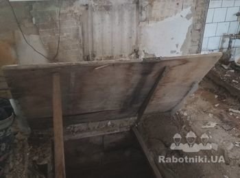 Монтаж перекрытия санузла 6 м кв. Установка трубы вентиляции погреба.