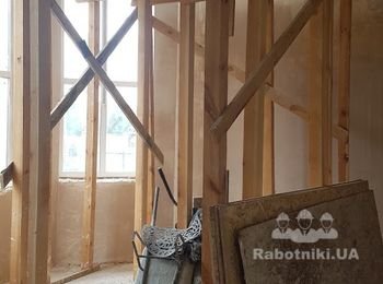 Разобрать строительные леса в доме с. Мила, Киево-Святошинский р-н
