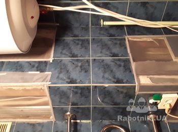 Обшивка стояка в ваной после ремонта