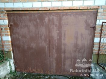 Заложить гаражные ворота кирпичом